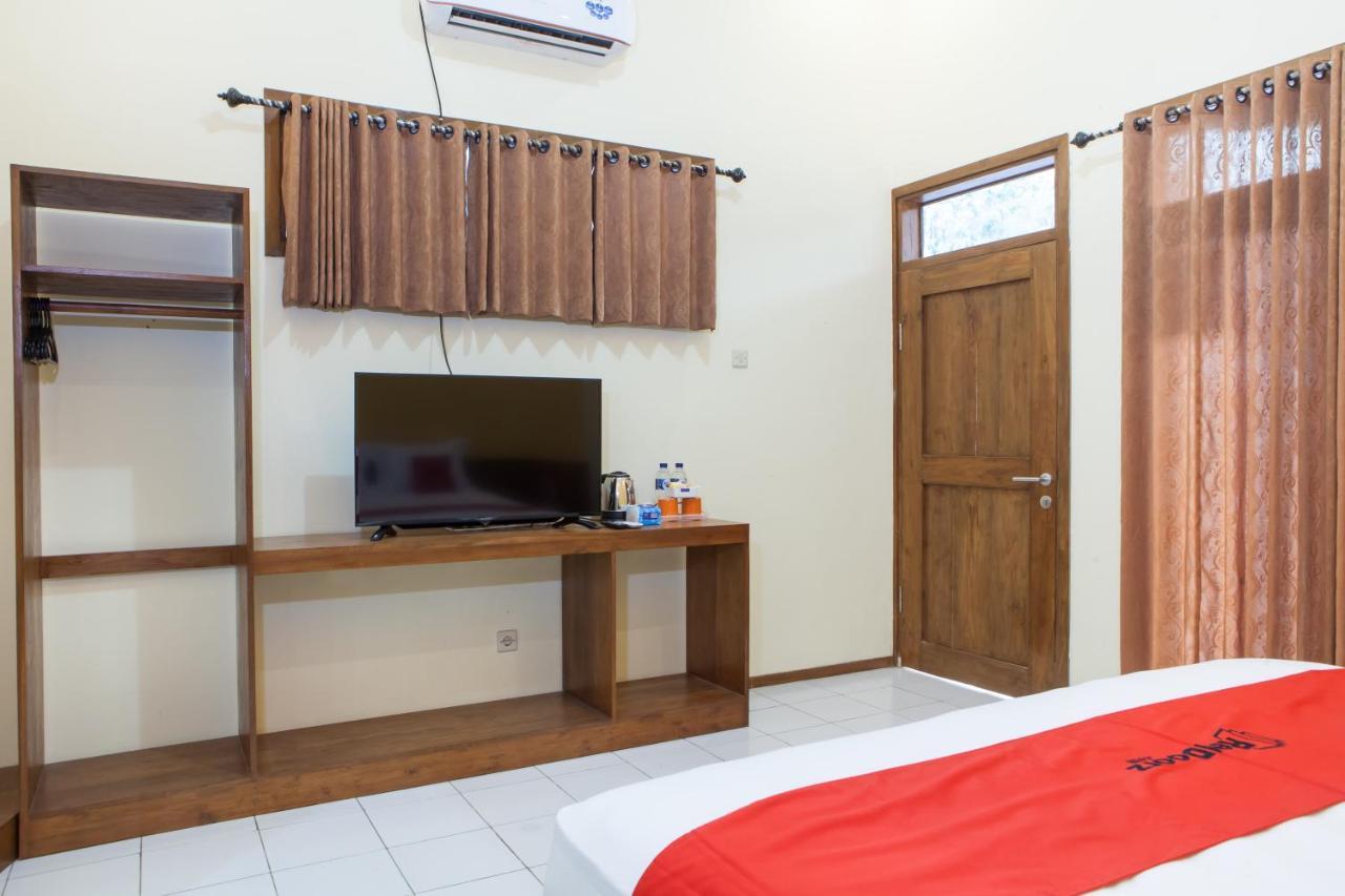 Hotel Reddoorz Near Baluran National Park Pandean Esterno foto