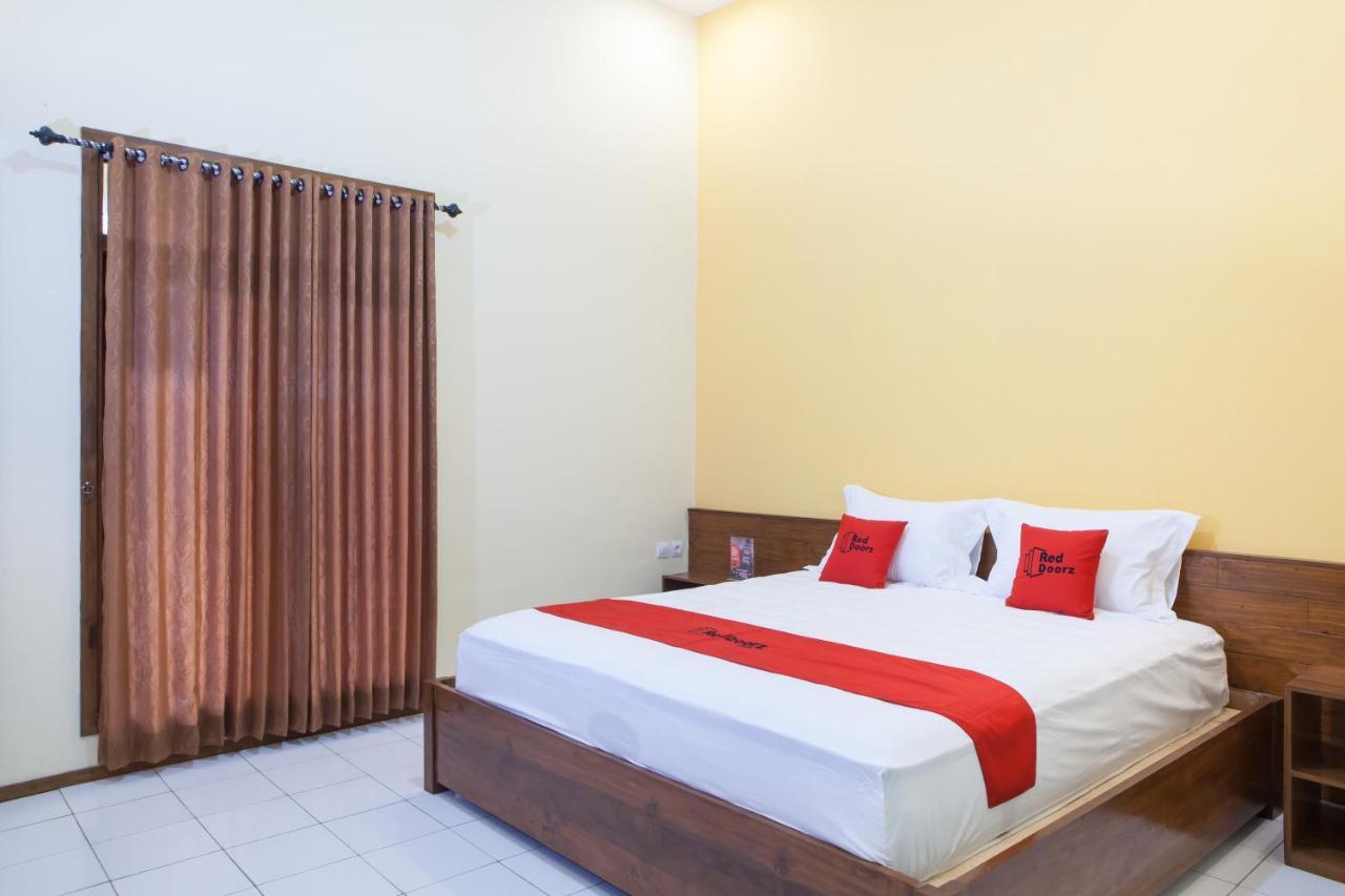 Hotel Reddoorz Near Baluran National Park Pandean Esterno foto