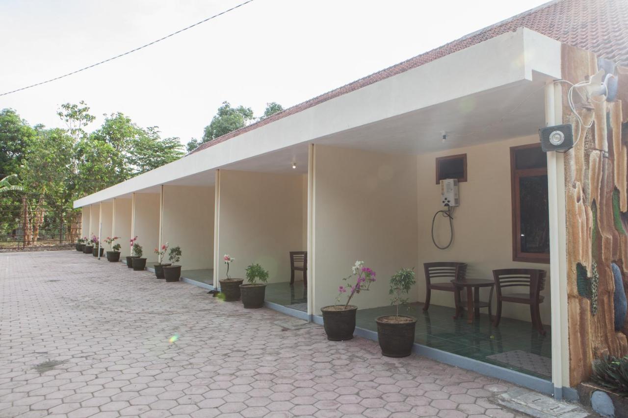 Hotel Reddoorz Near Baluran National Park Pandean Esterno foto